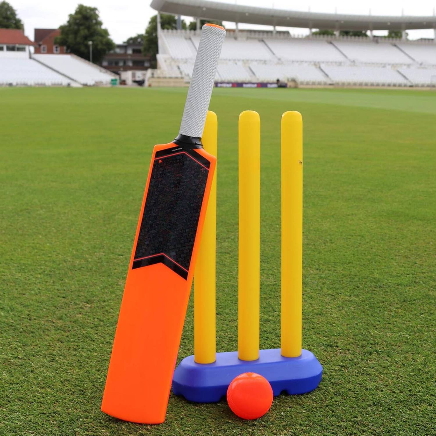 Childrens Cricket Set